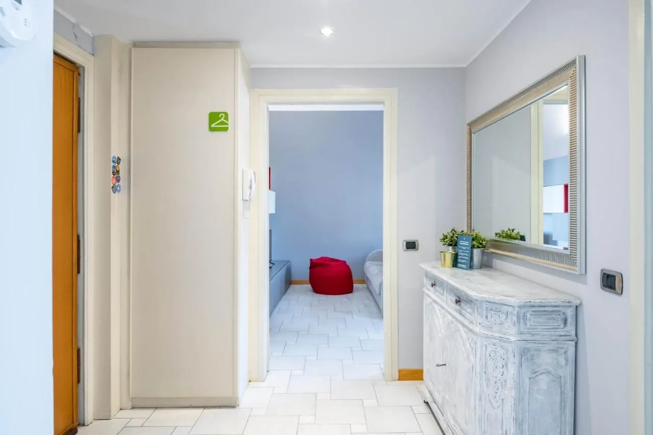 Easylife - Spazioso E Accogliente Bilocale In Zona Lambrate Milan